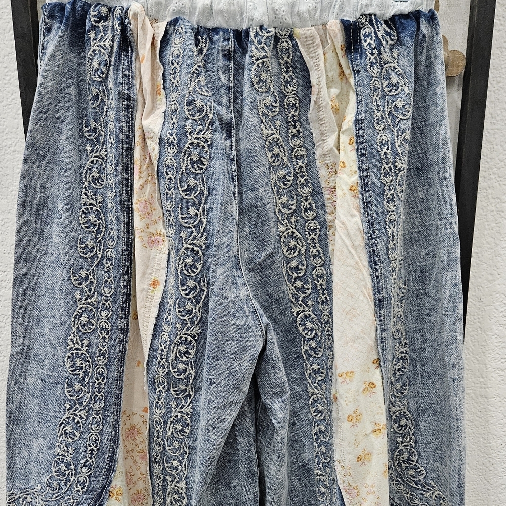 POL Women's Blue and Cream Patchwork Harem Pants and Top ( SET) - Picture 4 of 7